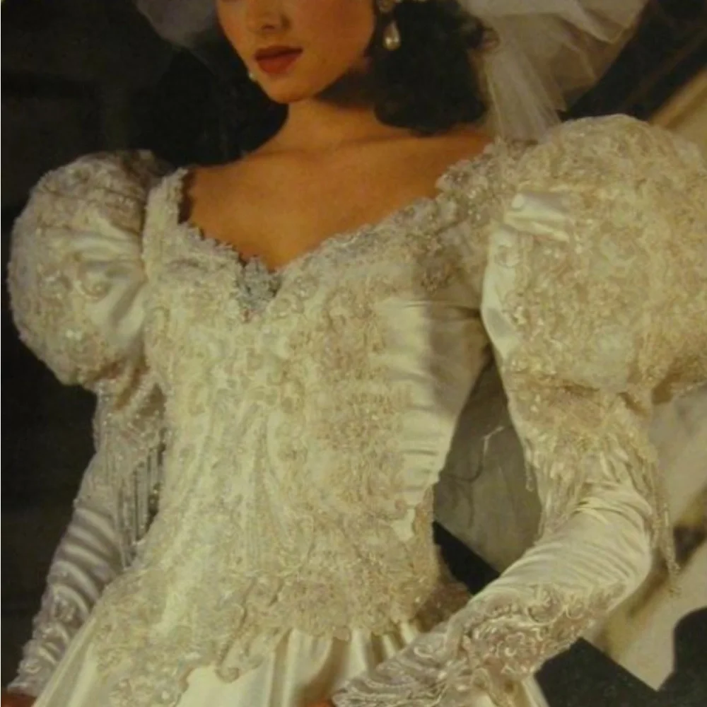 Vintage 1992 Wedding Dress - Picture 2 of 6